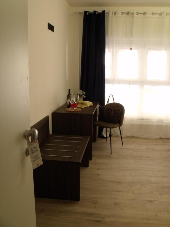 Hotel Plaza Ungheria Palermo Luaran gambar