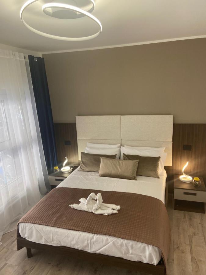 Hotel Plaza Ungheria Palermo Luaran gambar
