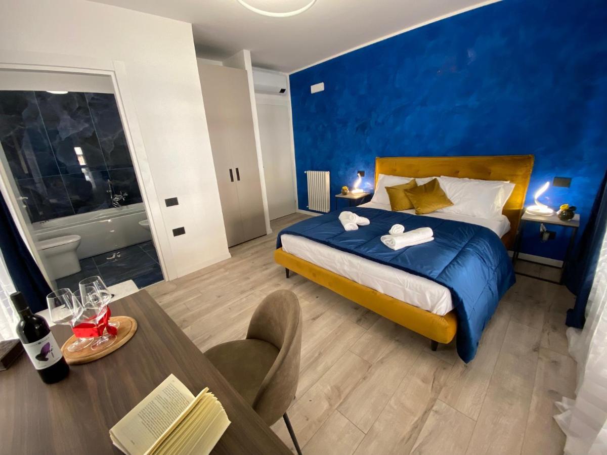 Hotel Plaza Ungheria Palermo Luaran gambar