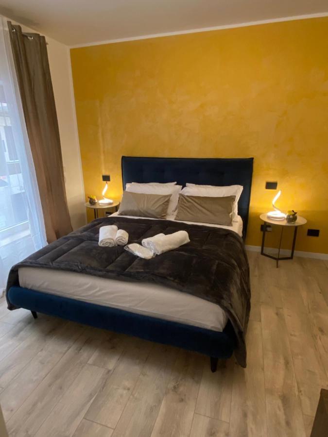 Hotel Plaza Ungheria Palermo Luaran gambar