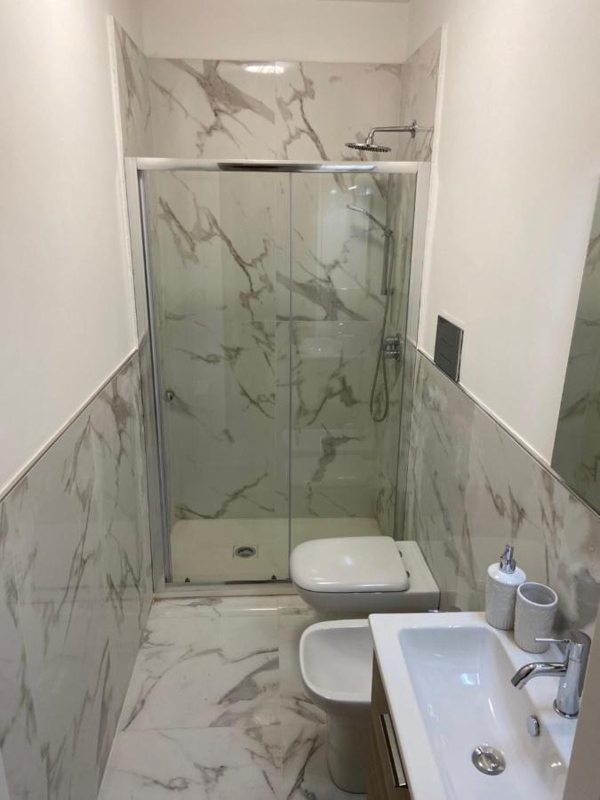 Hotel Plaza Ungheria Palermo Luaran gambar